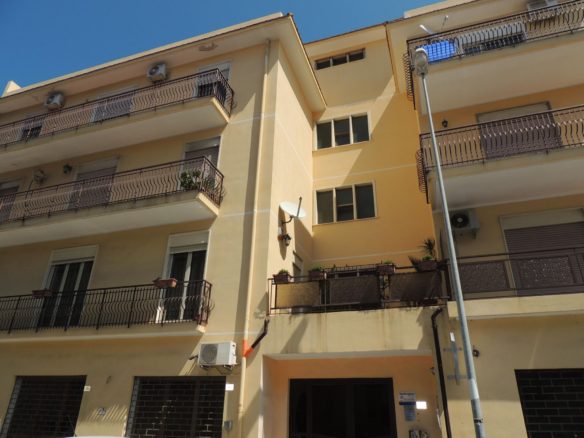 Ampio appartamento a Milazzo