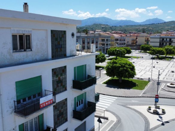 Ampio appartamento a Terme Vigliatore